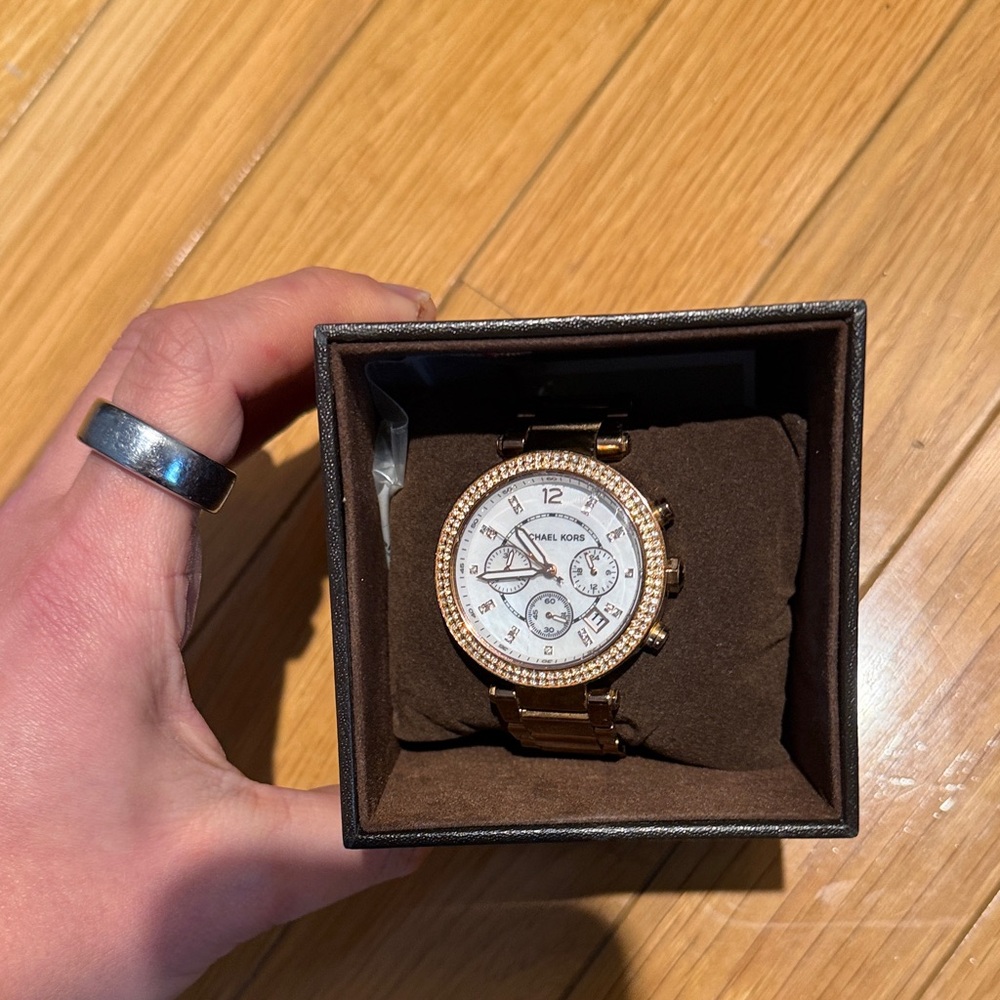 Michael Kors Rose Gold Chronograph Watch 111201 - Picture 6 of 6
